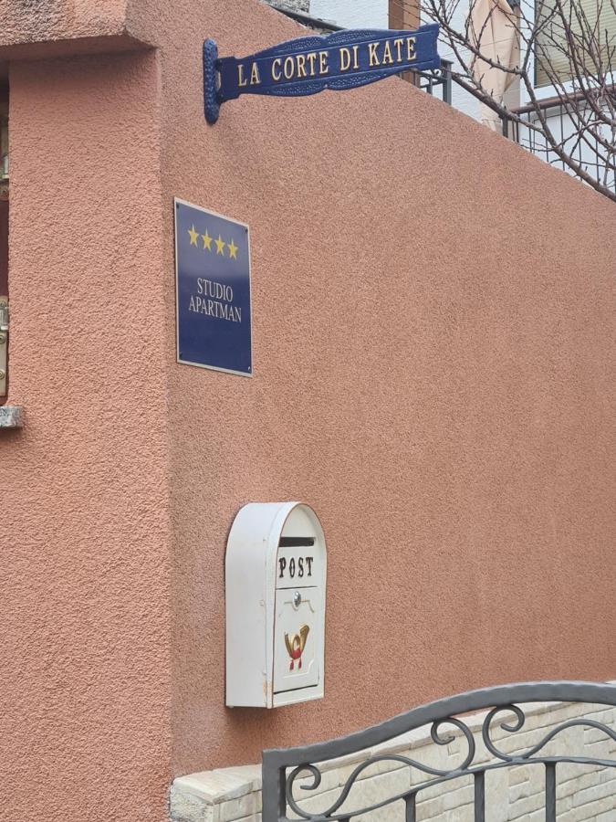 La Corte Di Kate Biograd Na Moru Exterior foto